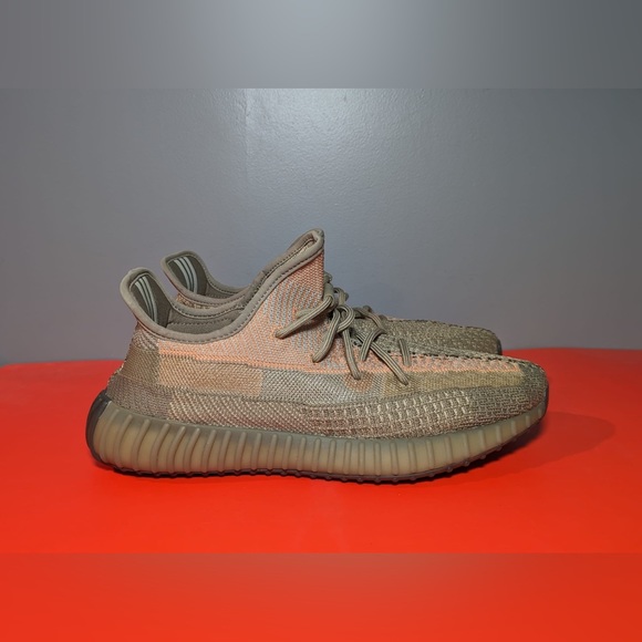 Size 11 Adidas Yeezy Boost 350 V2 Sand Taupe